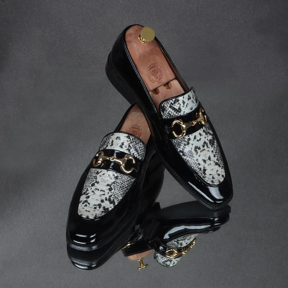 Horse-bit Buckled Slip-On Shoes With Snake Print Leather at Vamp in Black Patent Leather