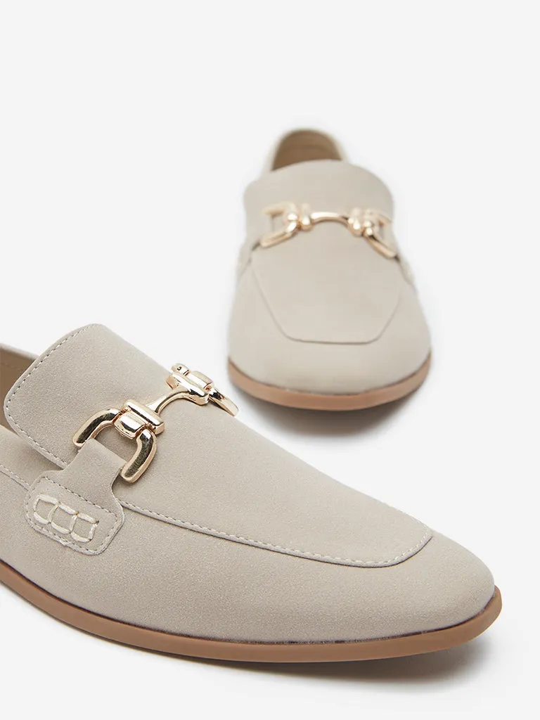 LUNA BLU Ivory Metal Detailed Loafers