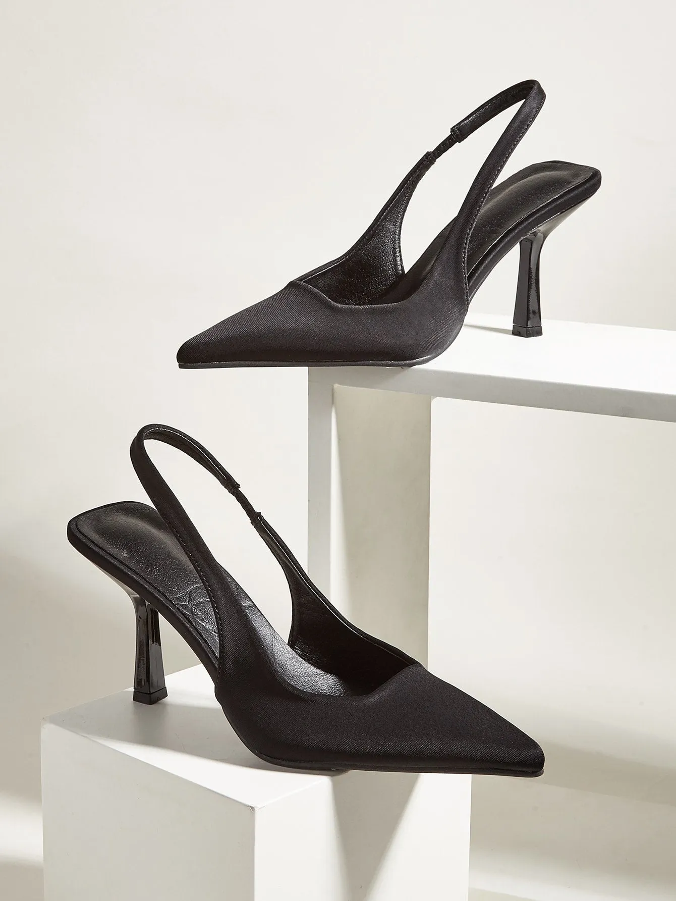 Minimalist Point Toe Slingback Pumps