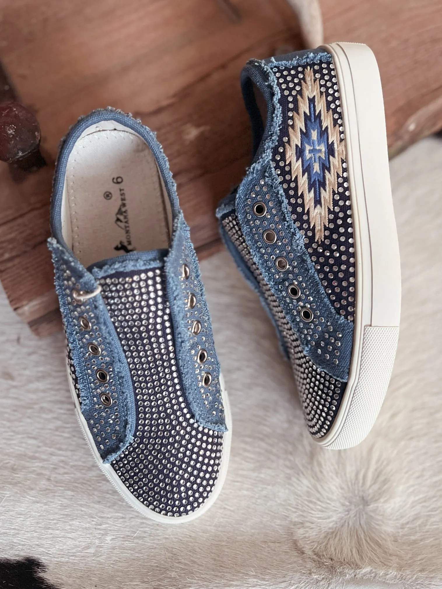 Montana West Navy Sparkle Sneakers*