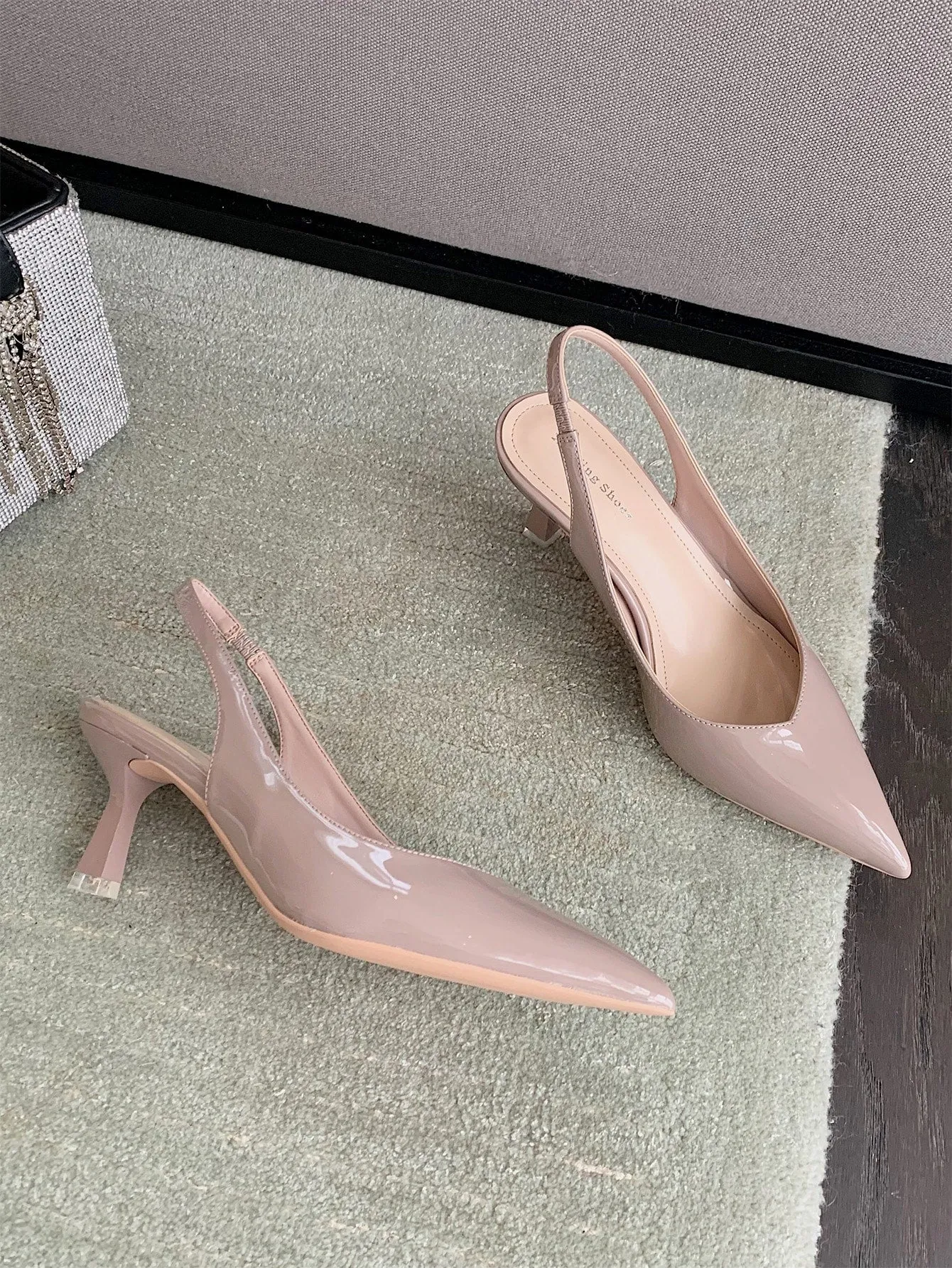 Point Toe Pyramid Heeled Slingback Pumps