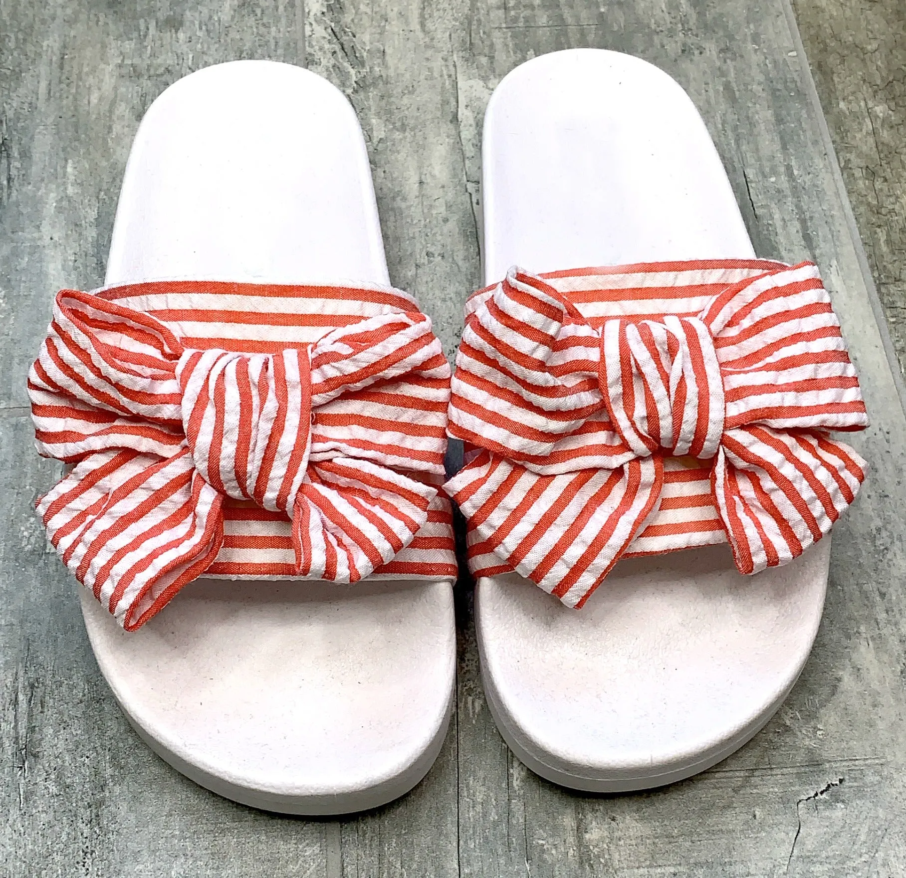 Summer Daze: Slip-On Sandals