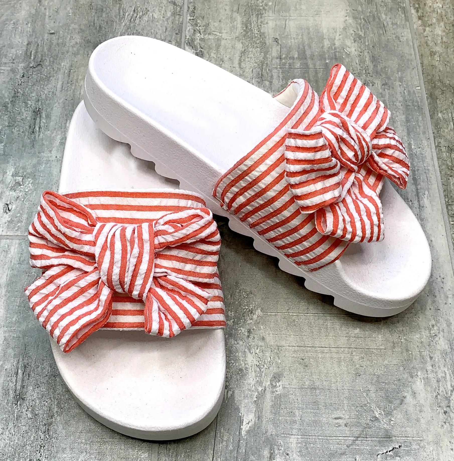 Summer Daze: Slip-On Sandals